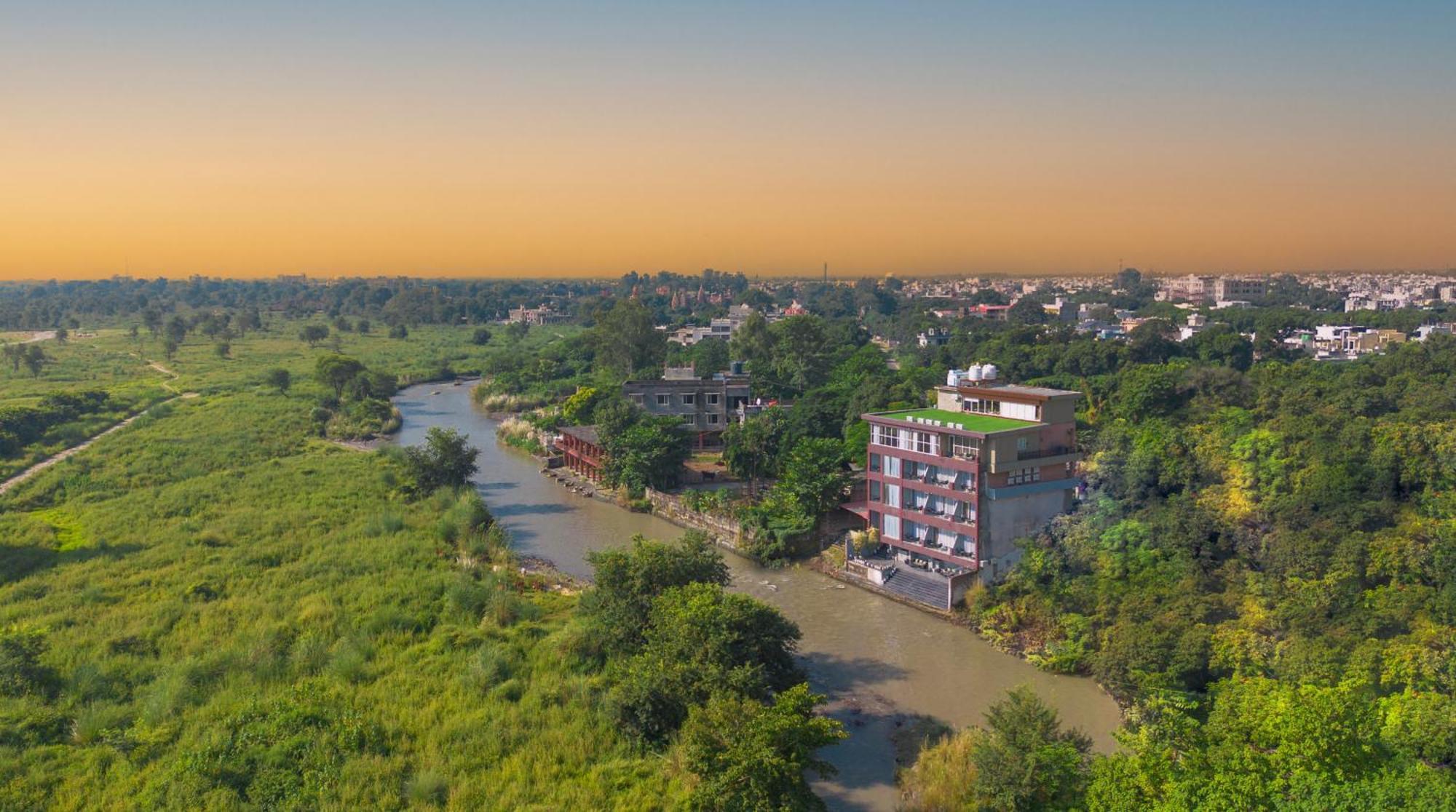 Sukoon By The Ganges - A Riverside Retreat Haridwar Ngoại thất bức ảnh
