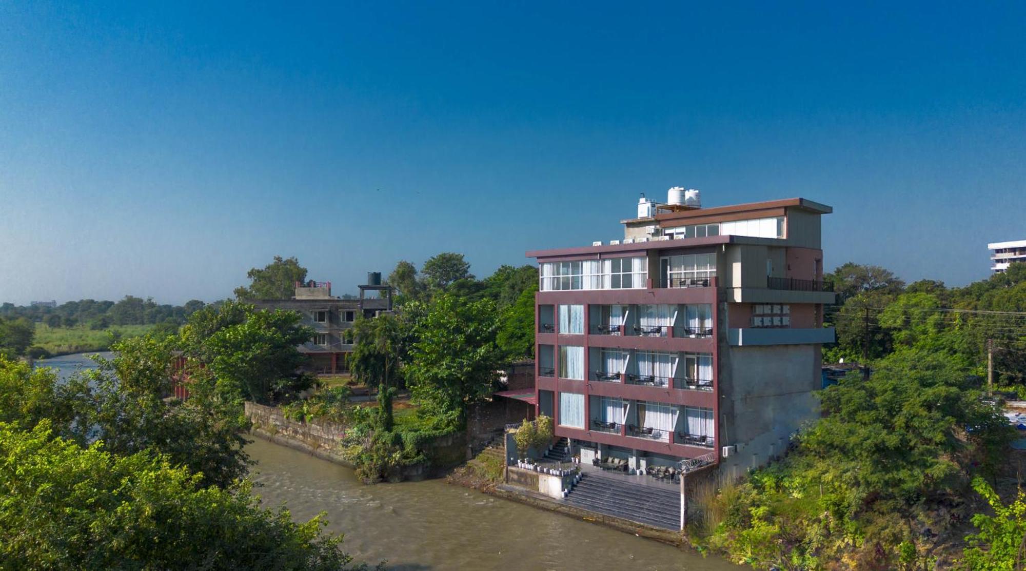 Sukoon By The Ganges - A Riverside Retreat Haridwar Ngoại thất bức ảnh